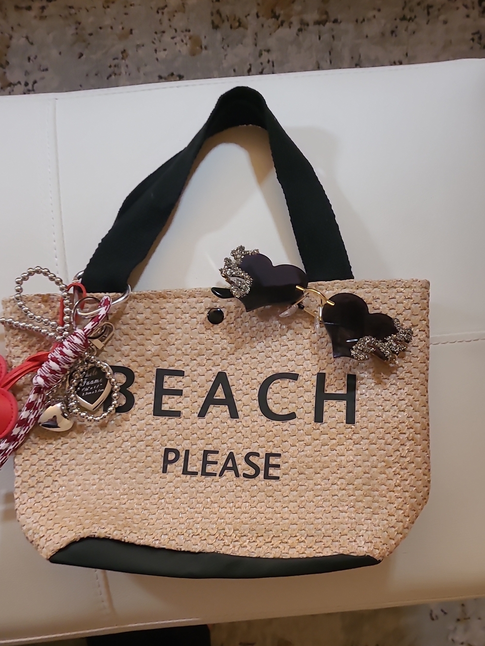 Straw Beach Tote Bag - Black Handles Girl ON THE GO